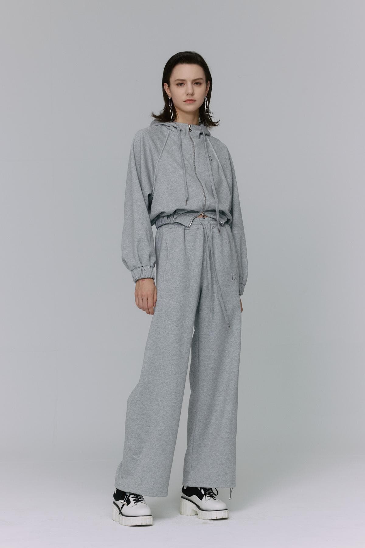 Embroidery Raglan Hoodie Zip-up (GRAY) — vue 8
