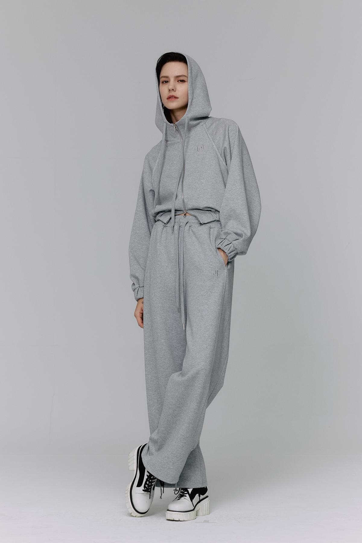 Embroidery Raglan Hoodie Zip-up (GRAY) — vue 11