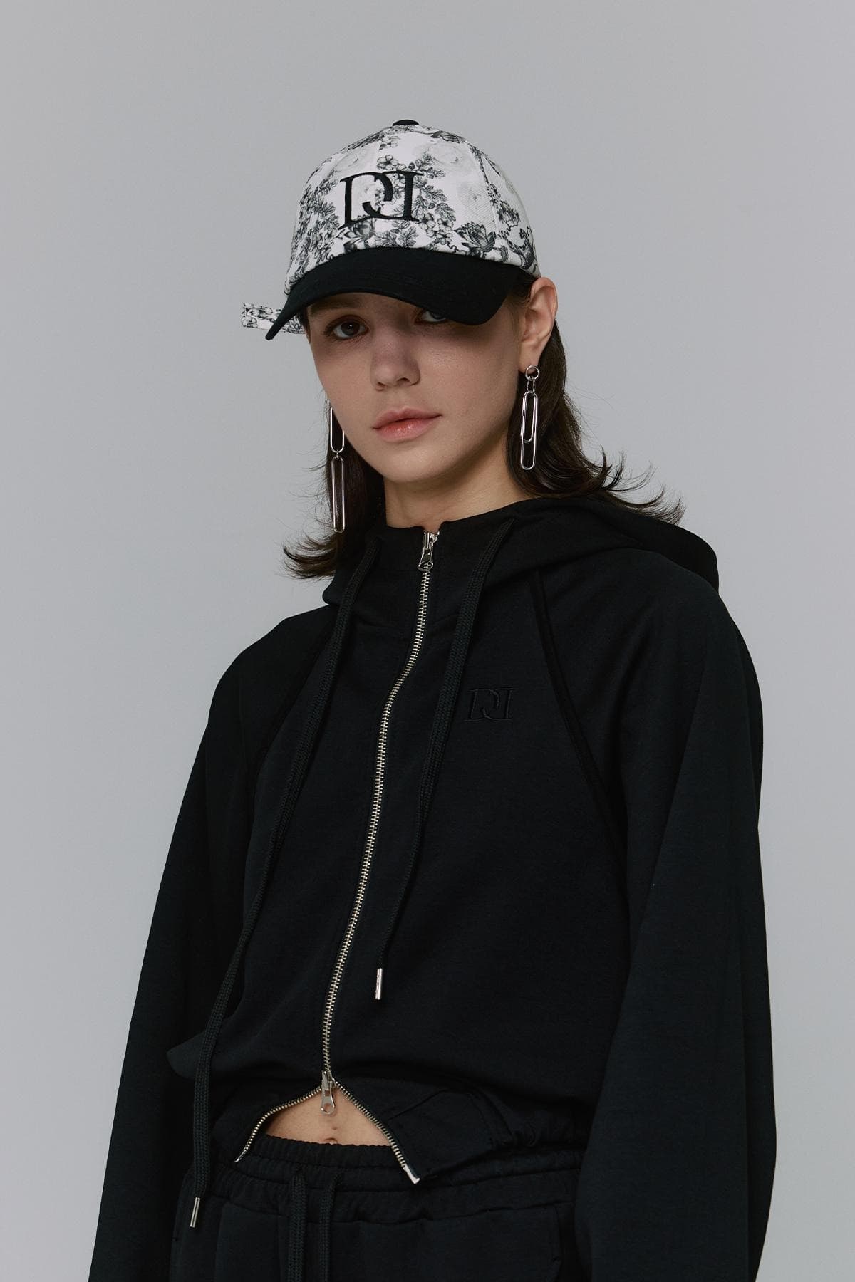 Embroidery Stitch Ball Cap (BK) — vue 4