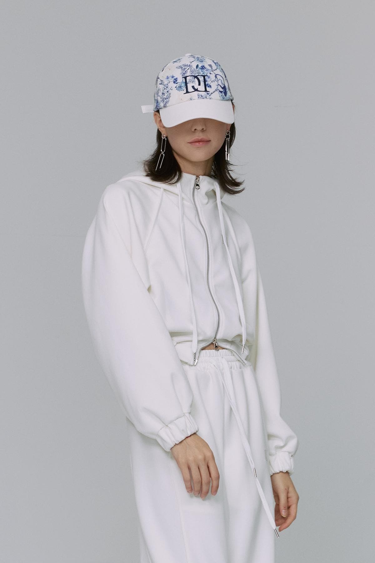 Embroidery Stitch Ball Cap (BL) — vue 10