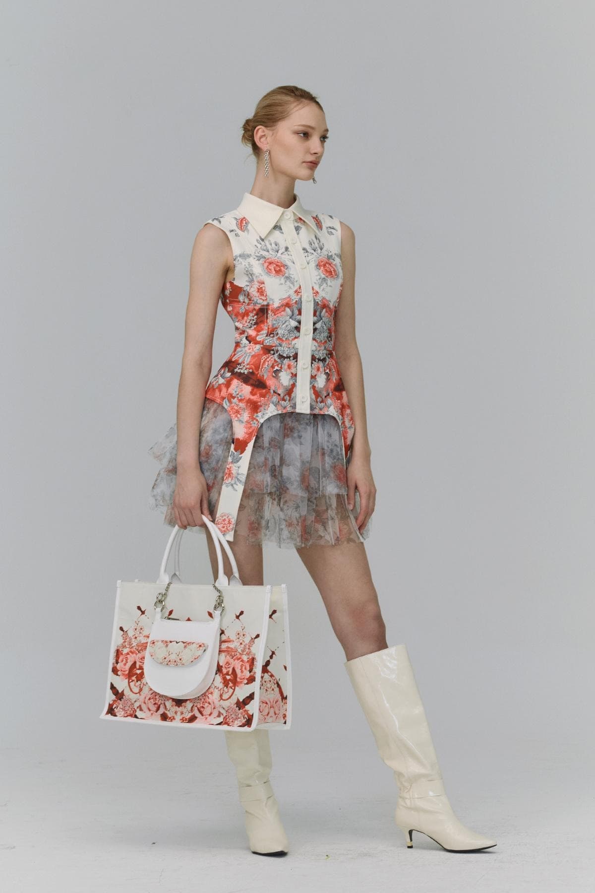 DOUCAN X Alice Martha: Flower Art Work Shopper Bag (RD) — vue 5