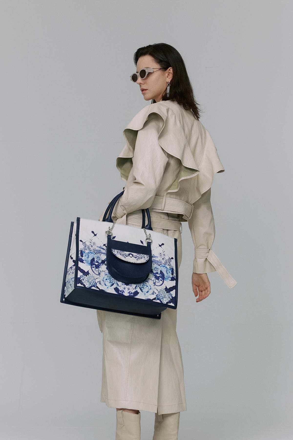DOUCAN X Alice Martha: Flower Art Work Shopper Bag (NY) — vue 8