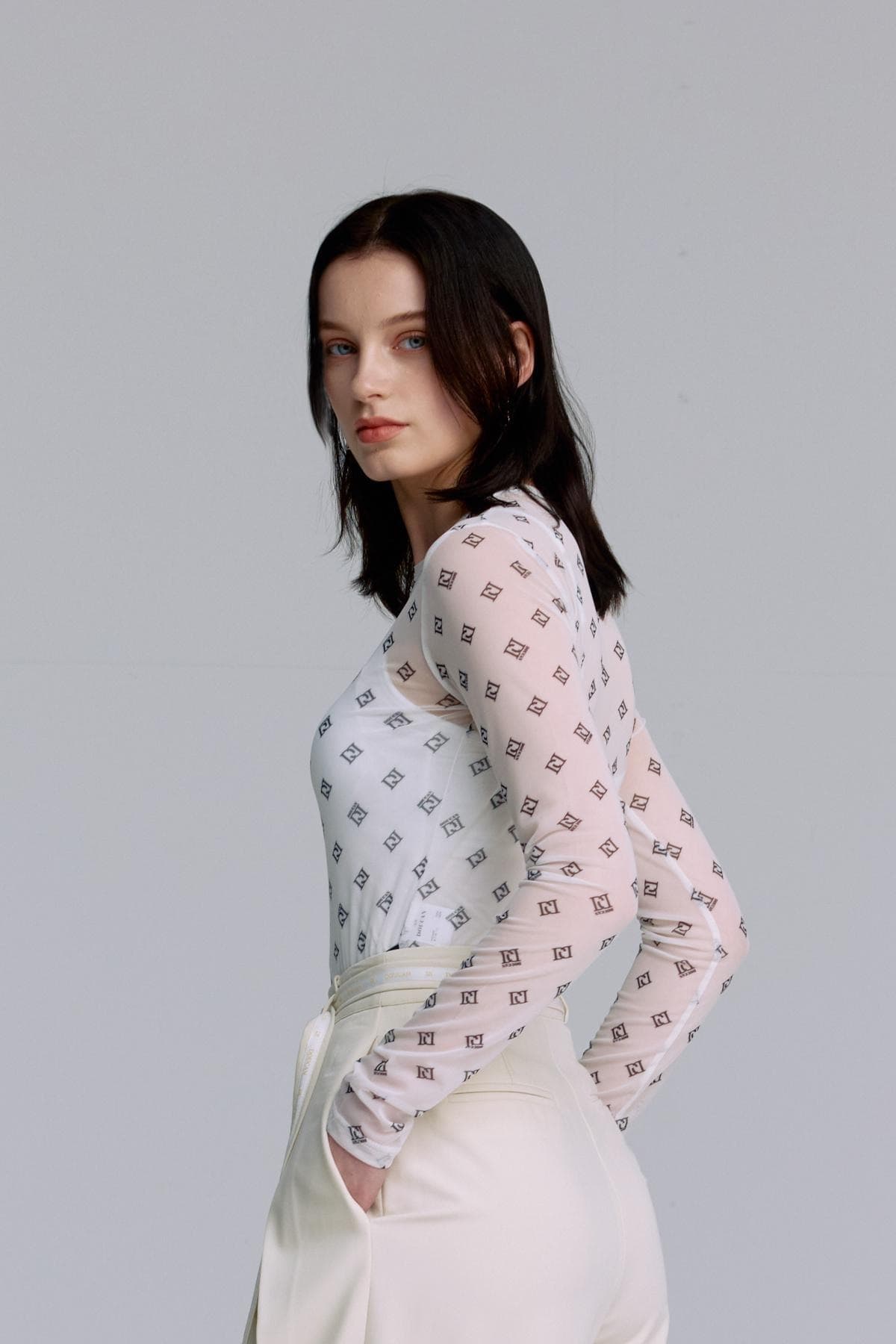 Mesh Print Round T-shirt (WHITE) — vue 10