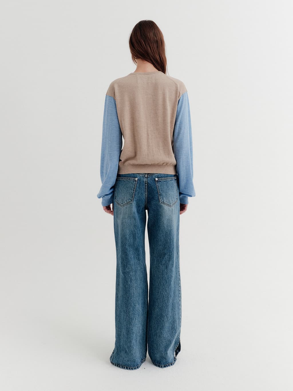 V-Neck Contrast Knit Top - Light Beige — vue 6