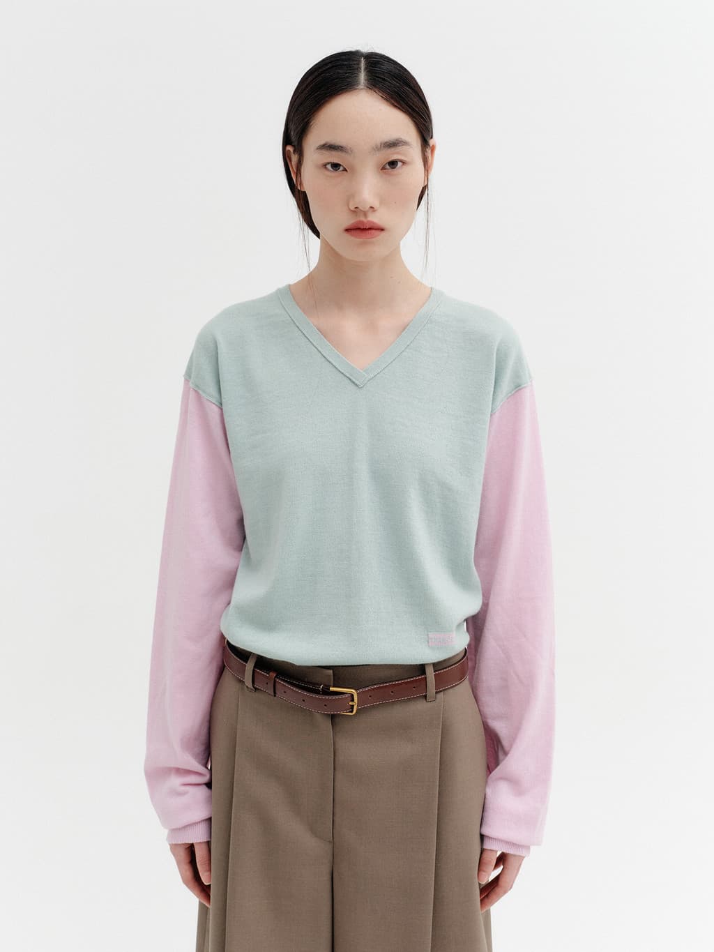 V-Neck Contrast Knit Top - Mint — vue 1