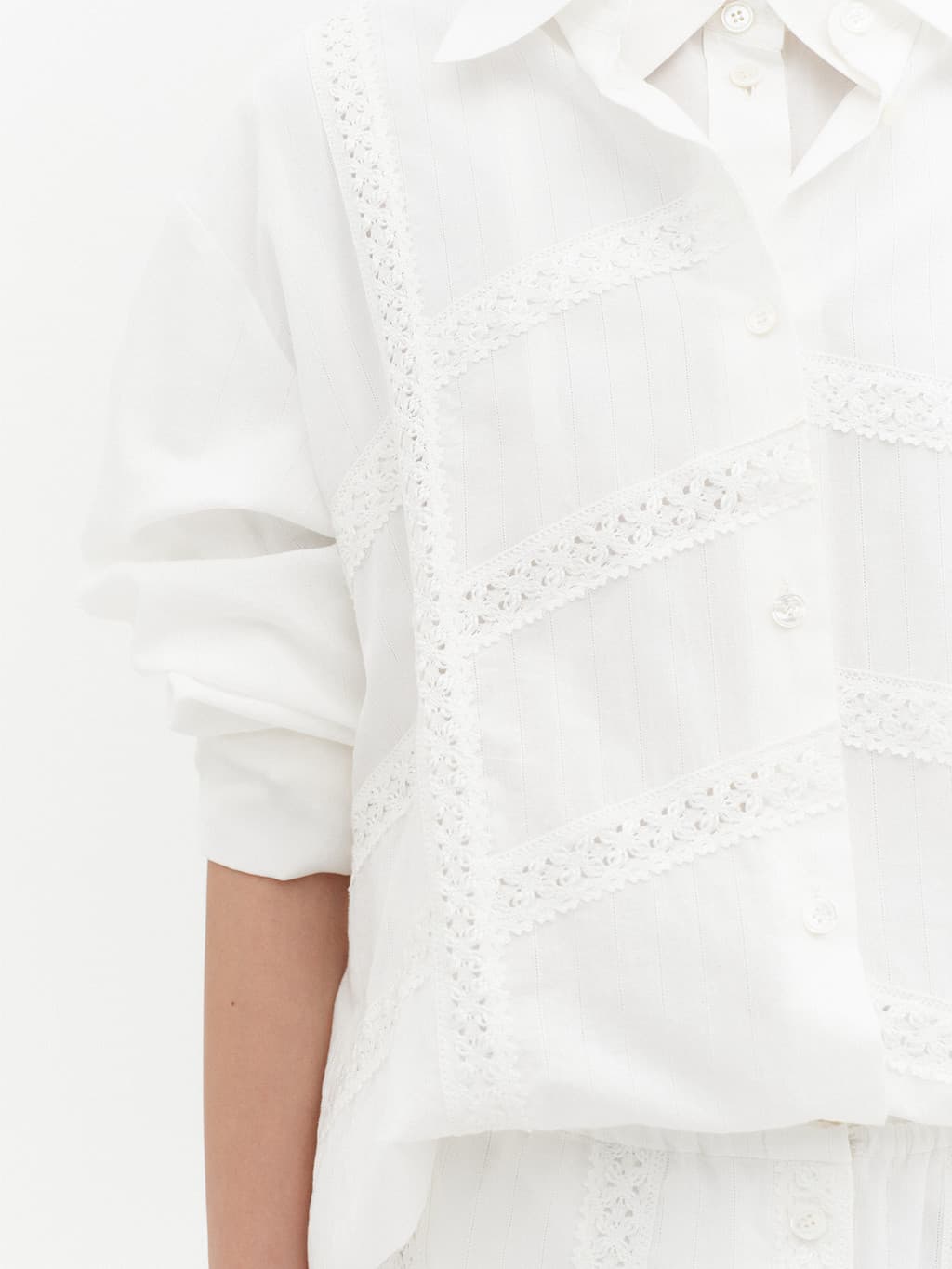 Lace Detail Panel Shirt - White — vue 10