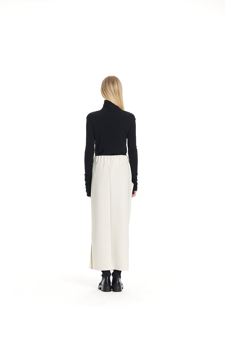 GDeL Less Line Asymmetrical Zip-Up Skirt (Cream) — vue 6