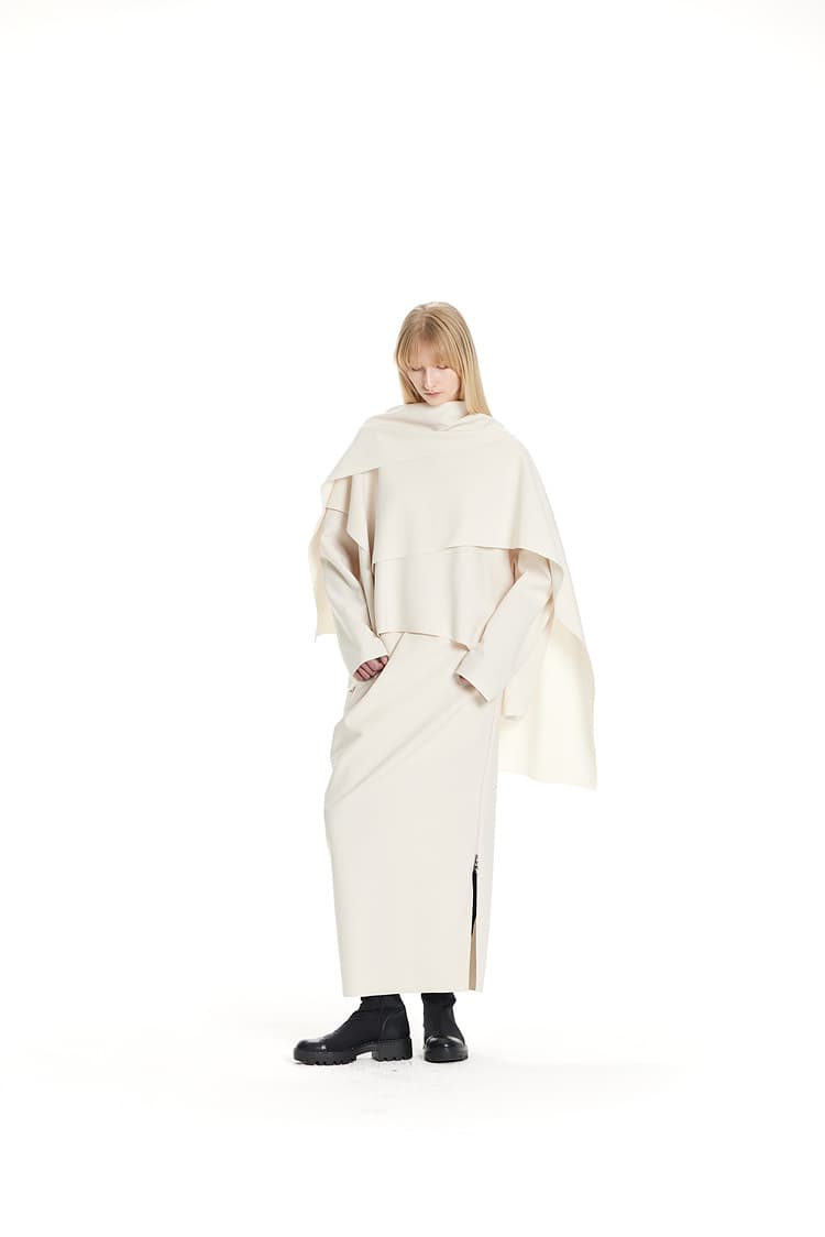GDeL Less Line Cape Wide Top (Cream) — vue 9