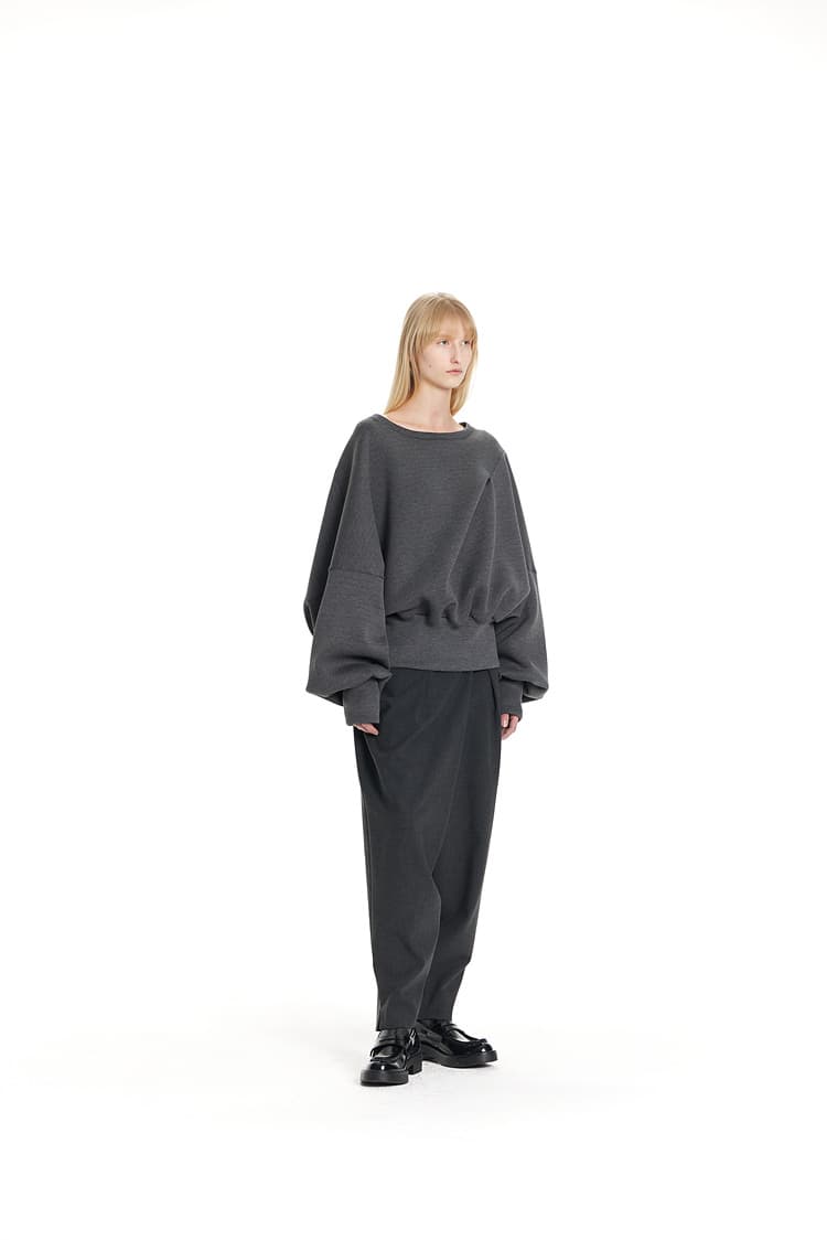GDeL Boat Neck Volume Sweat Top (Dark Grey) — vue 9