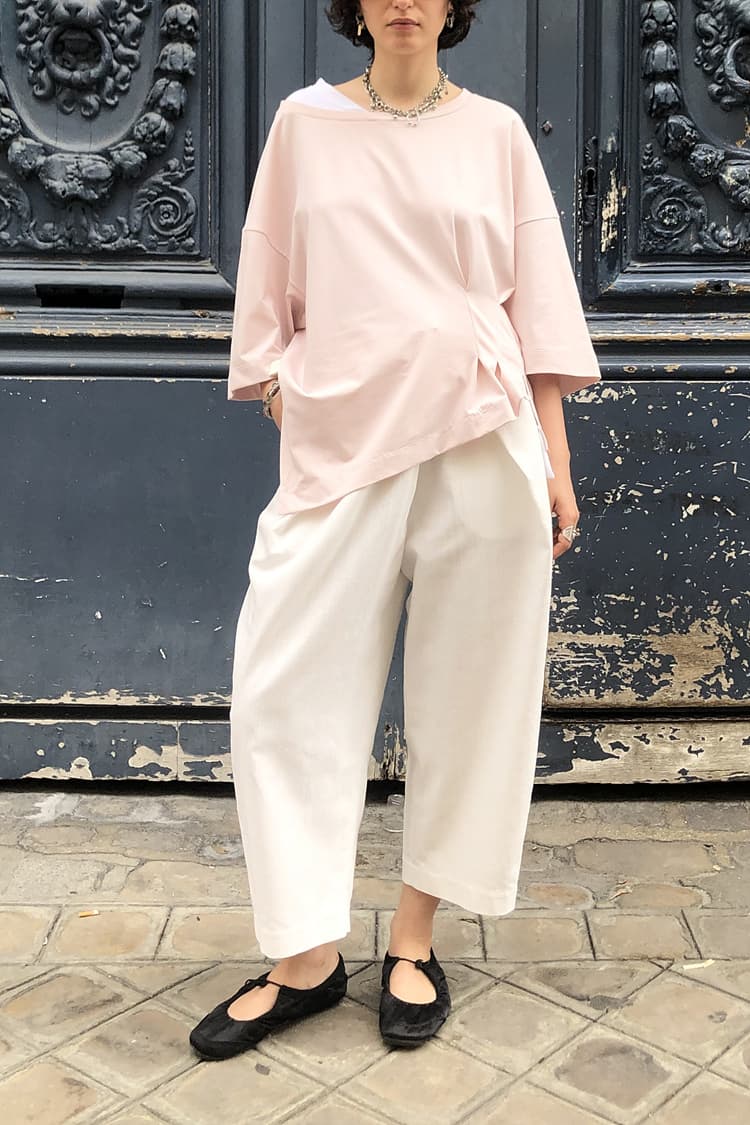GDeL Recycled Asymmetrical Wide Top (Pink) — vue 3