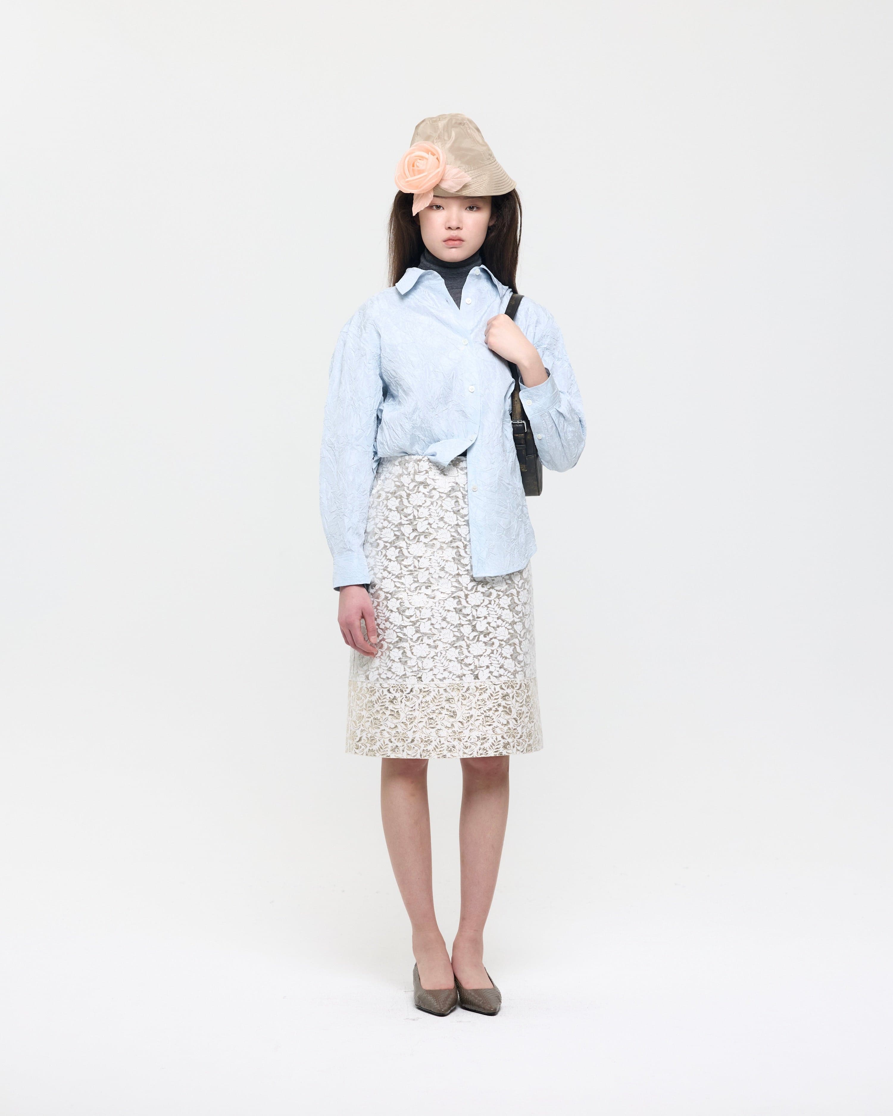 Light Blue Creased Silk Taffeta Shirt — vue 3