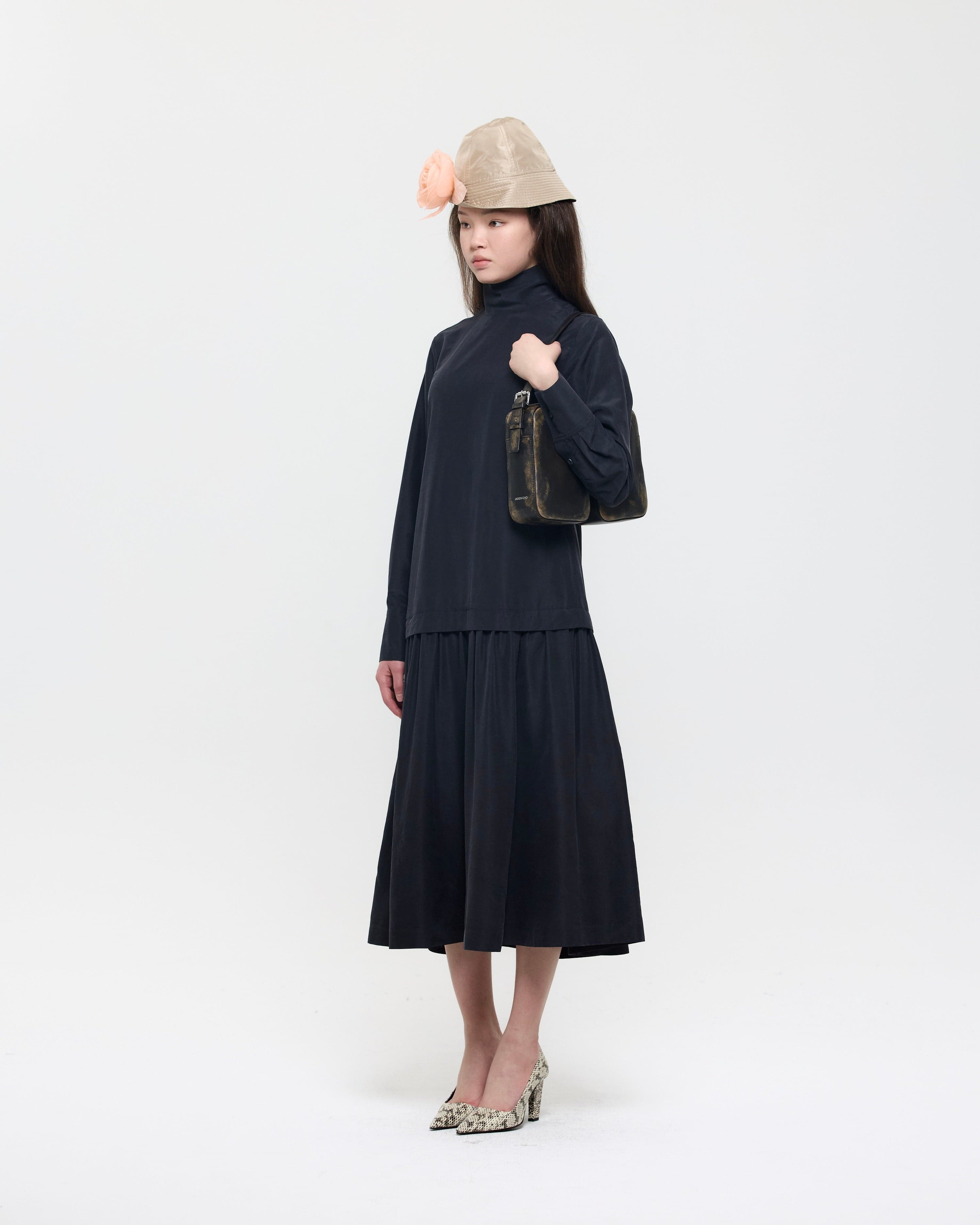 Black Silk Long High Neck Dress — vue 2