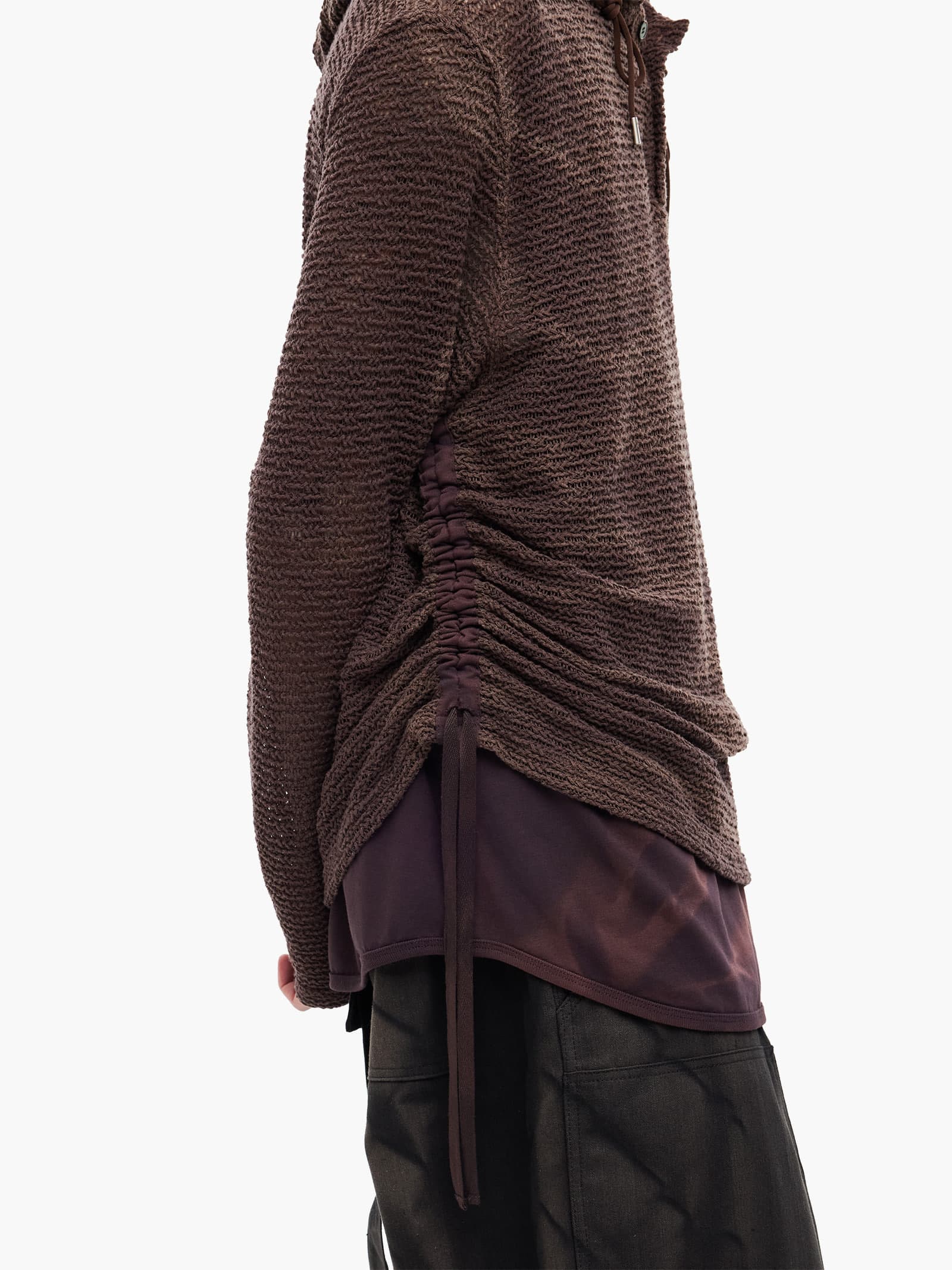 Sun-Bleached Layered Net Hoodie - Burgundy — vue 9