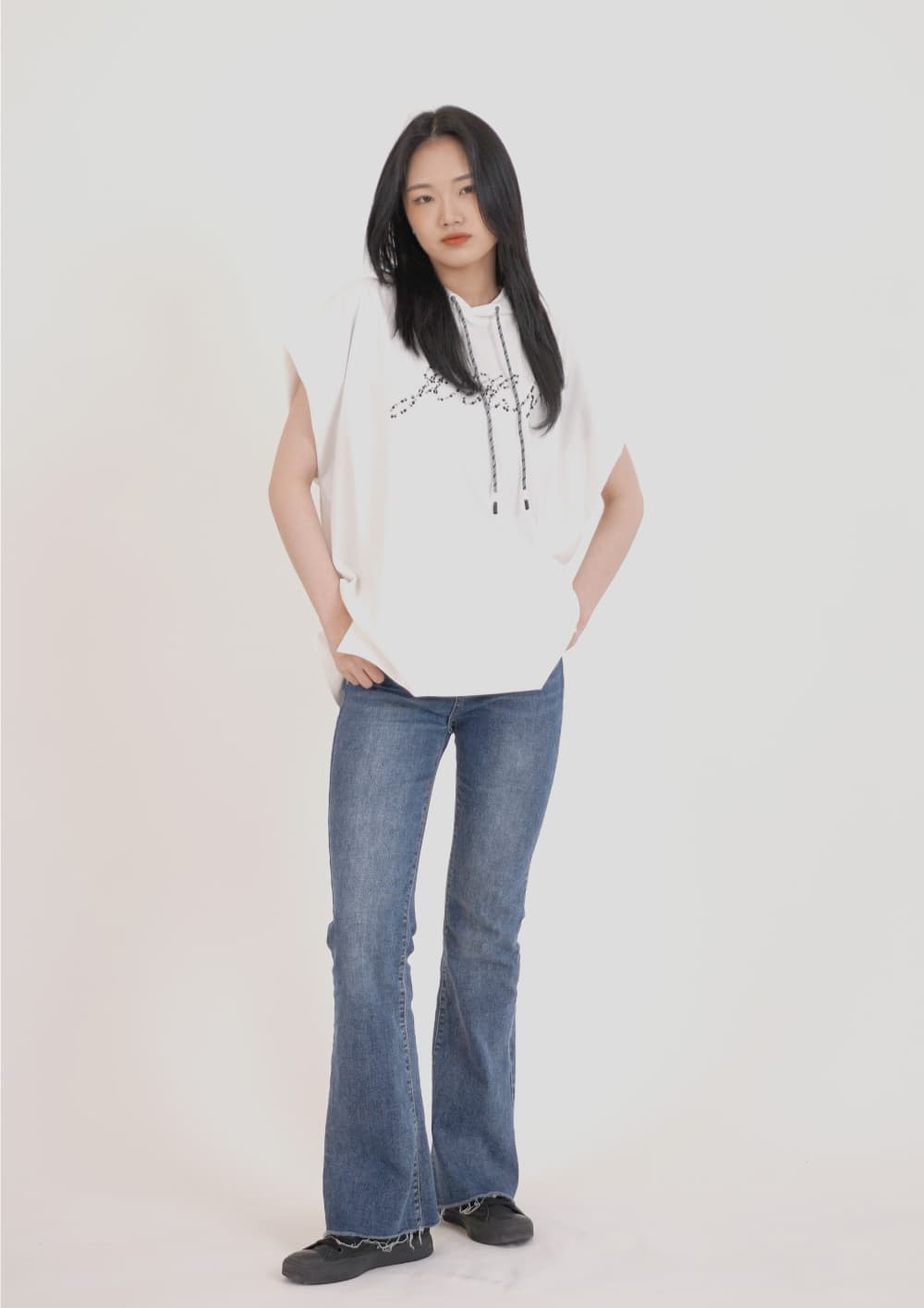 Elegance Embroidered Short-Sleeve T-Shirt — vue 5