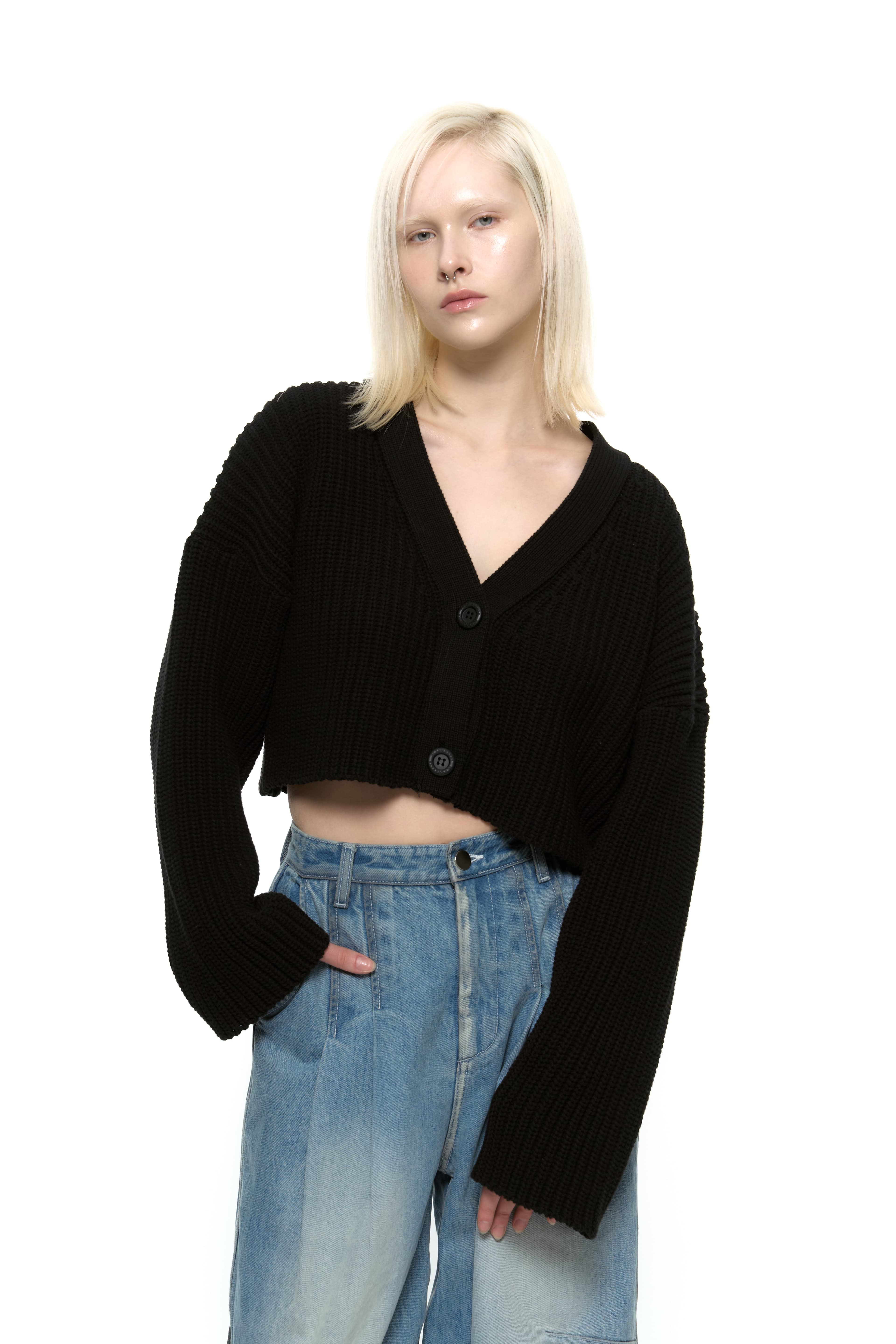 Heart Crop Cardigan (Black) — vue 13