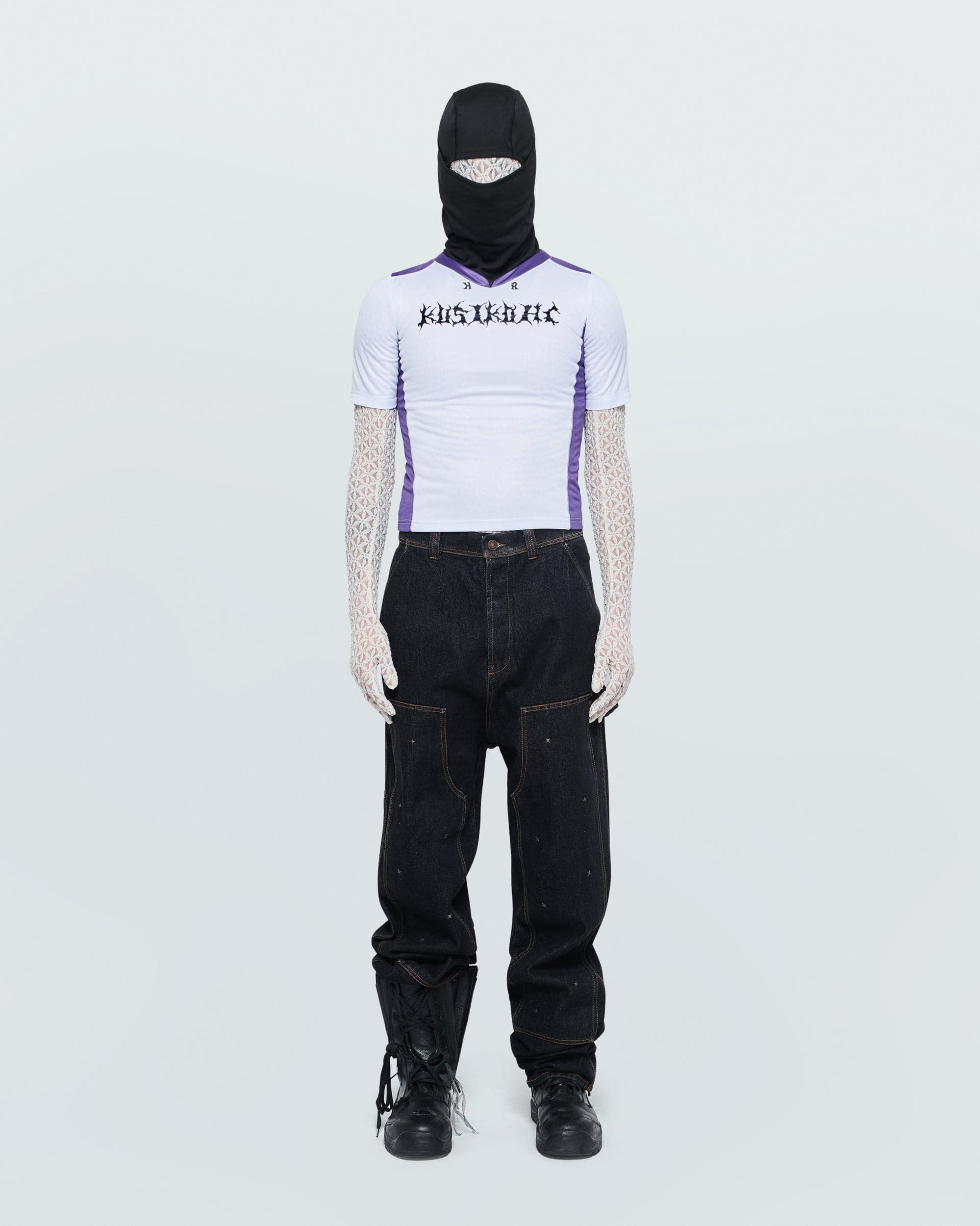 Football T-Shirt — vue 3