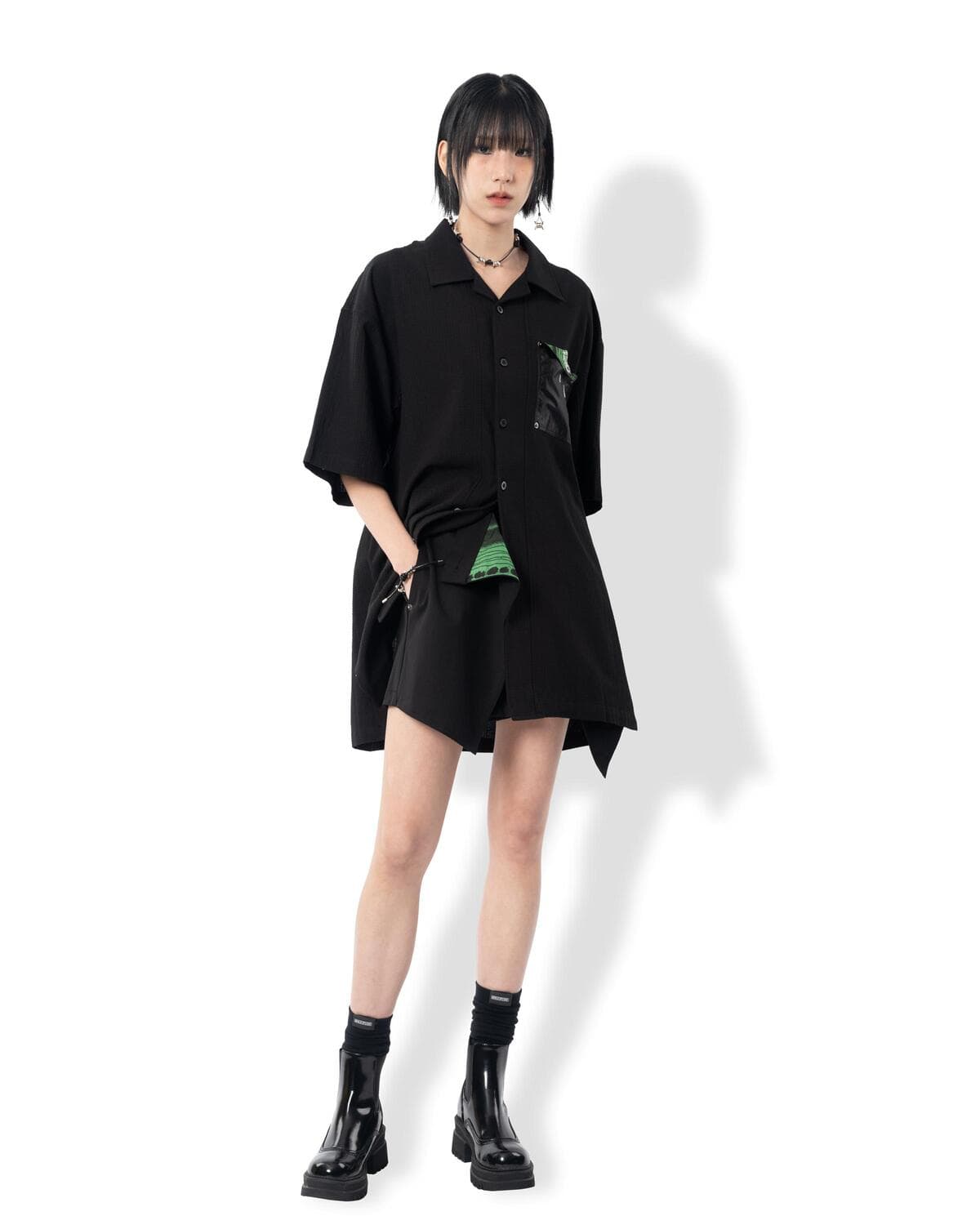 Folding Pocket Short-Sleeved Shirt (Black) — vue 7