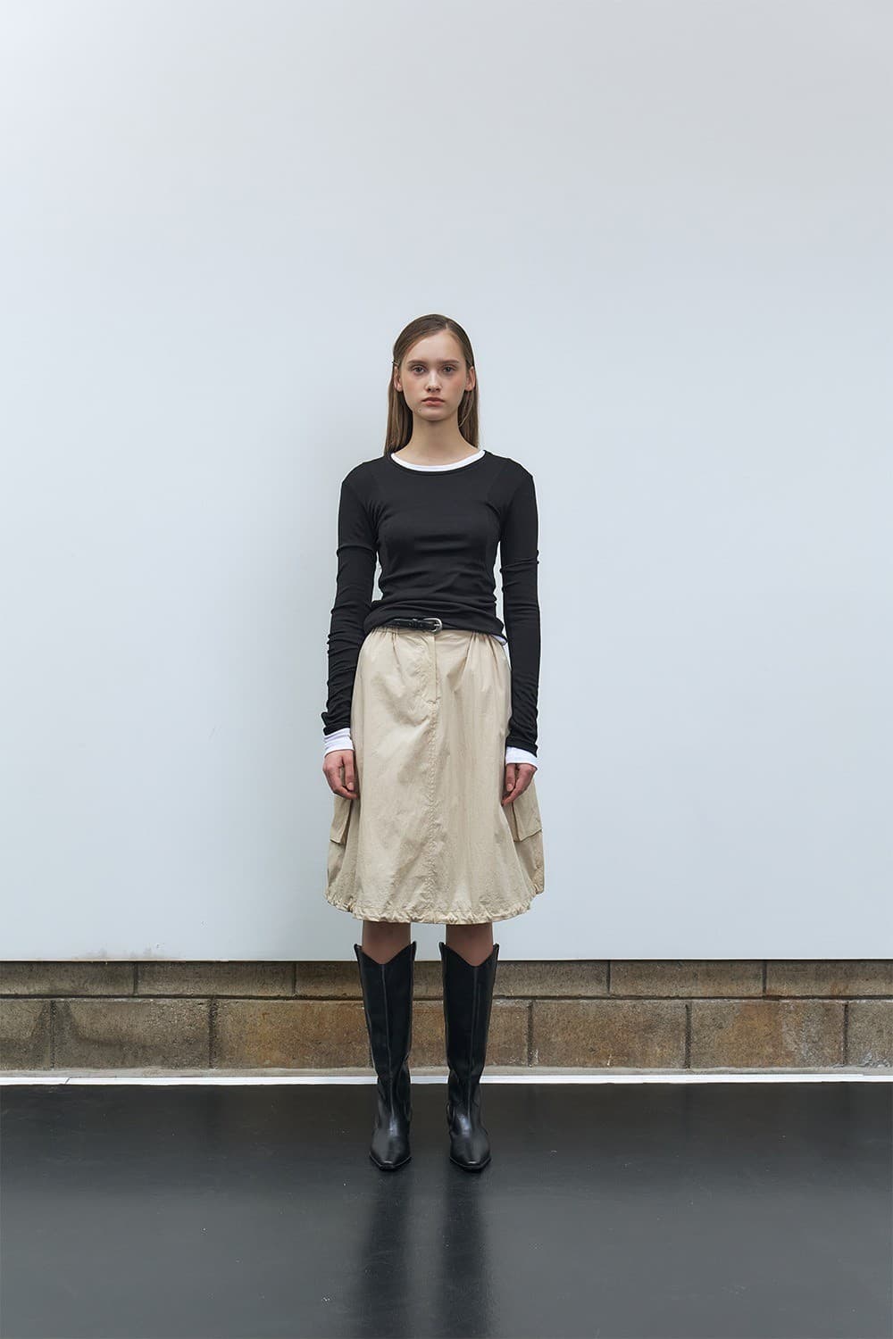 RTF ARMHOLE STITCH SLIM TOP_BLACK — vue 5