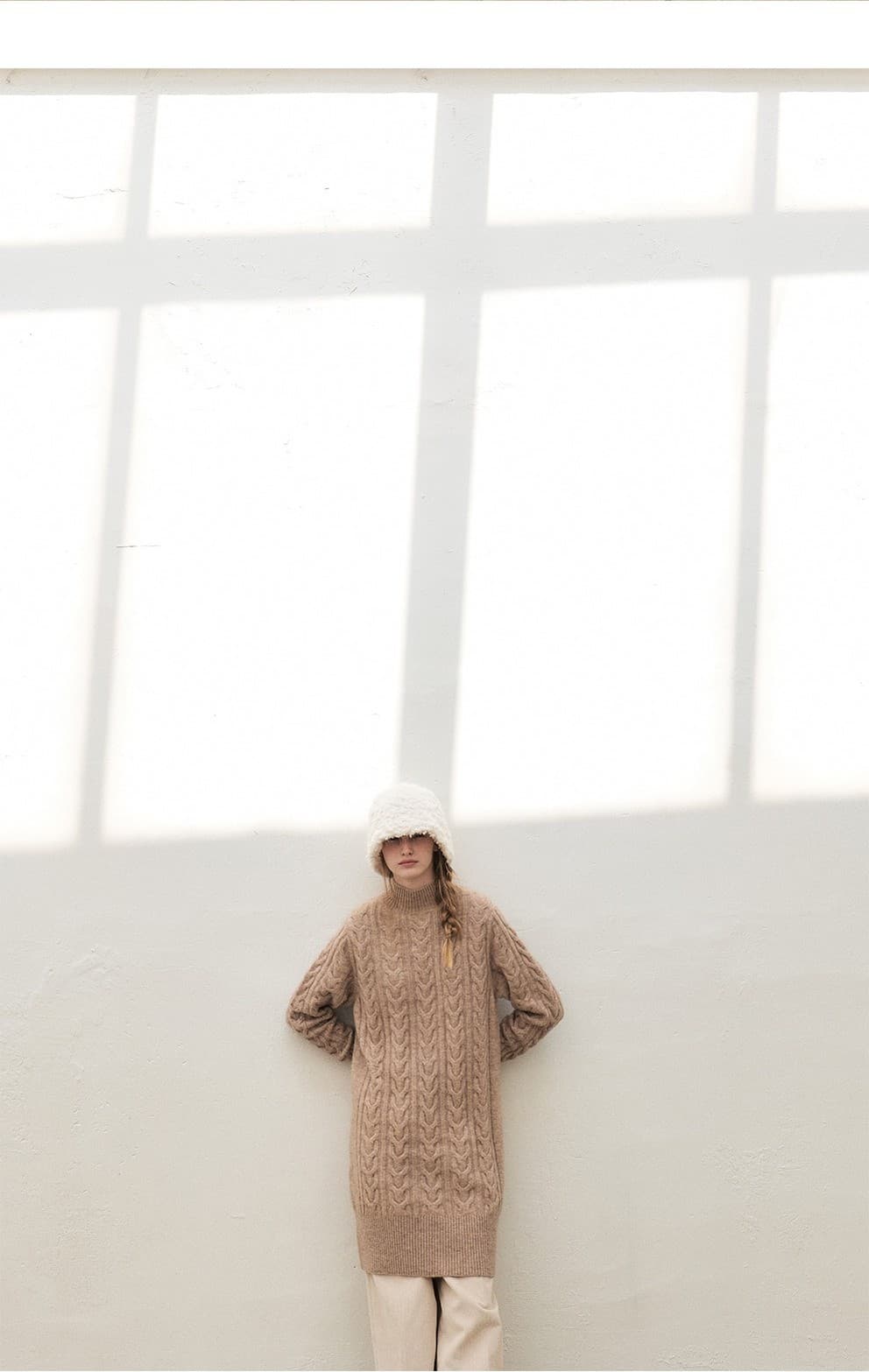 RTF WOOL HALF NECK CABLE KNIT DRESS_BEIGE — vue 10