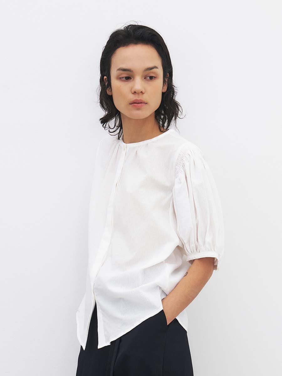 TFR SMOKED PUFF BLOUSE_IVORY — vue 4