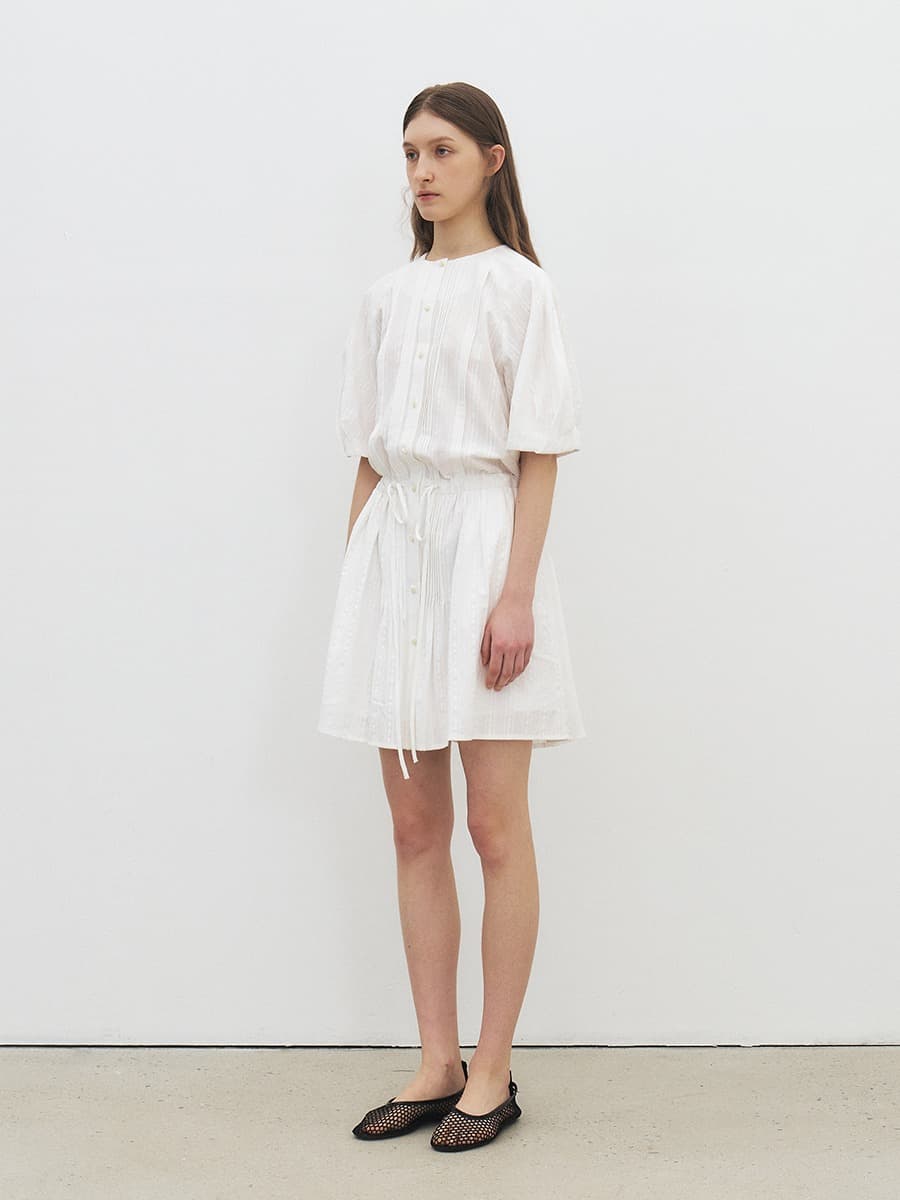 TFR PINTUCK MIDI DRESS_WHITE — vue 2