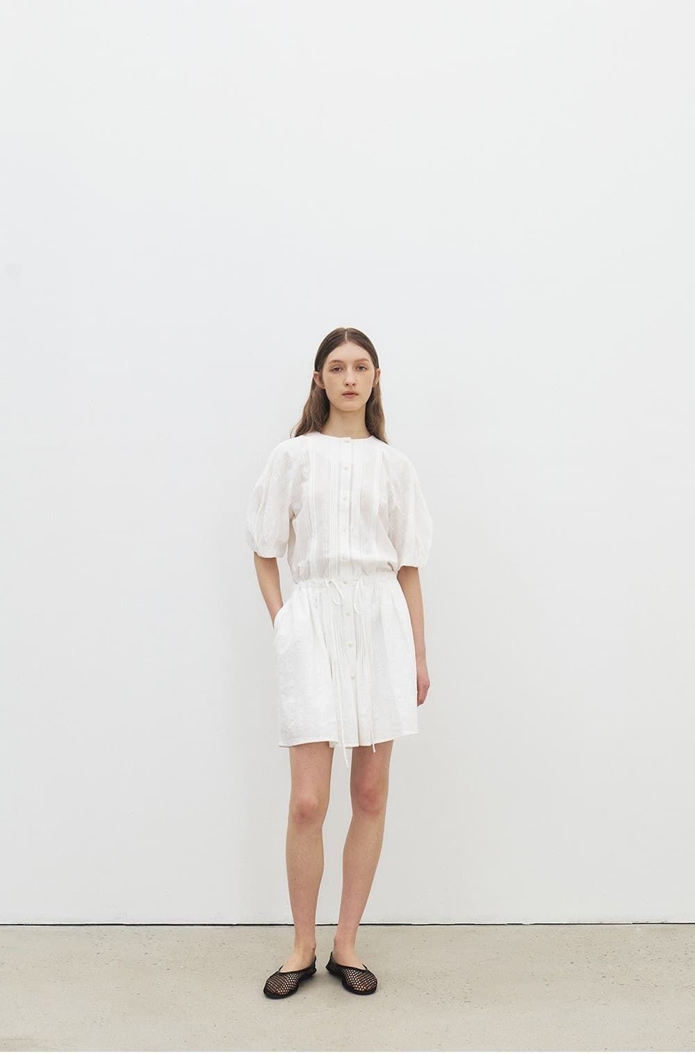 TFR PINTUCK MIDI DRESS_WHITE — vue 7