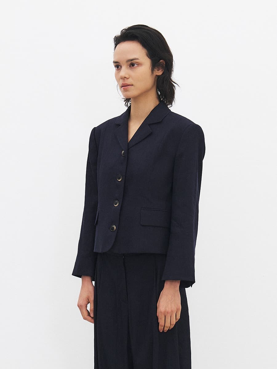 TFR LINEN CROP BLAZER_NAVY — vue 2