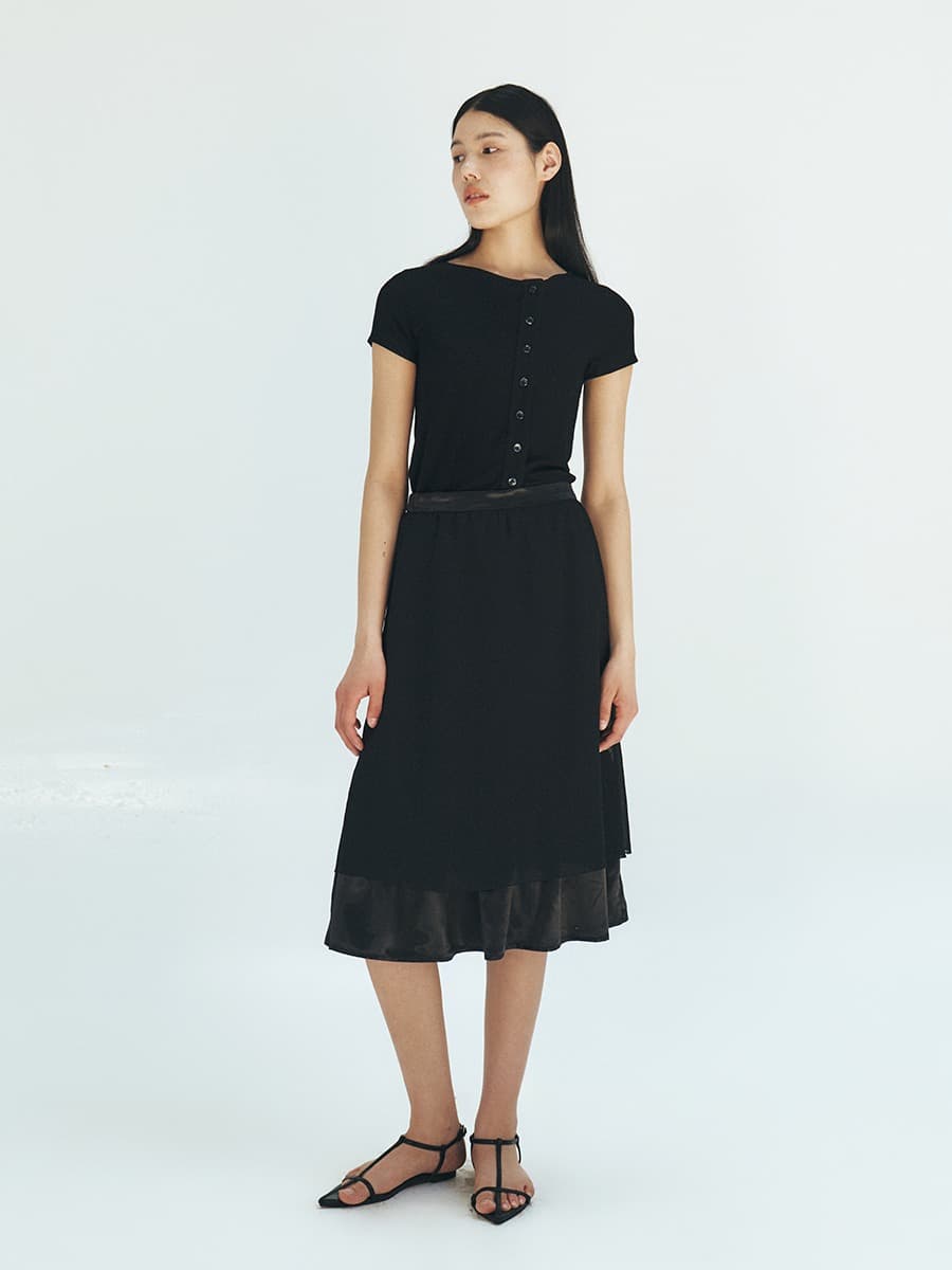 TFR BUTTON SLIM CARDIGAN TOP_BLACK — vue 4