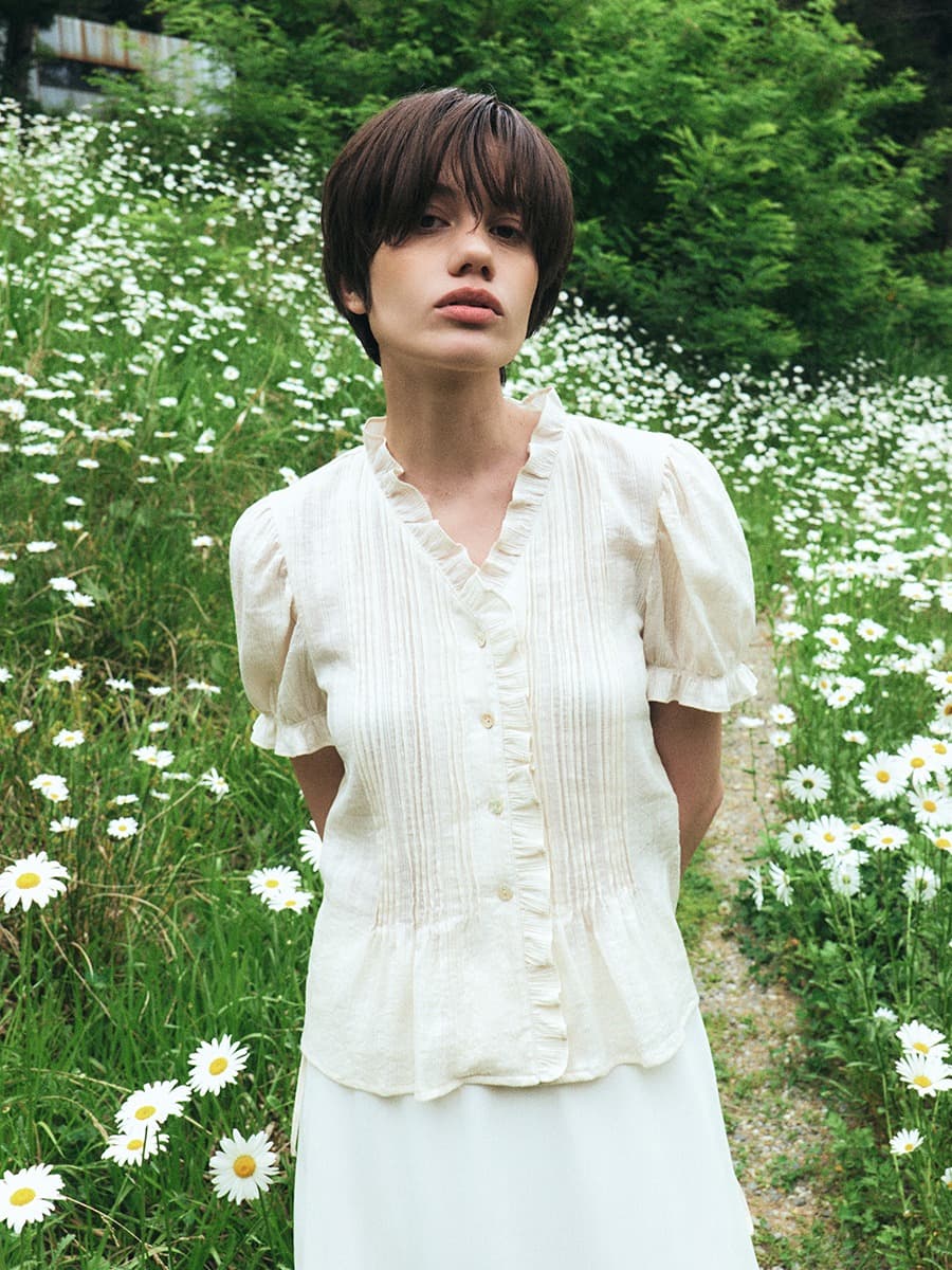 TFR PINTUCK FRILL BLOUSE_IVORY — vue 4