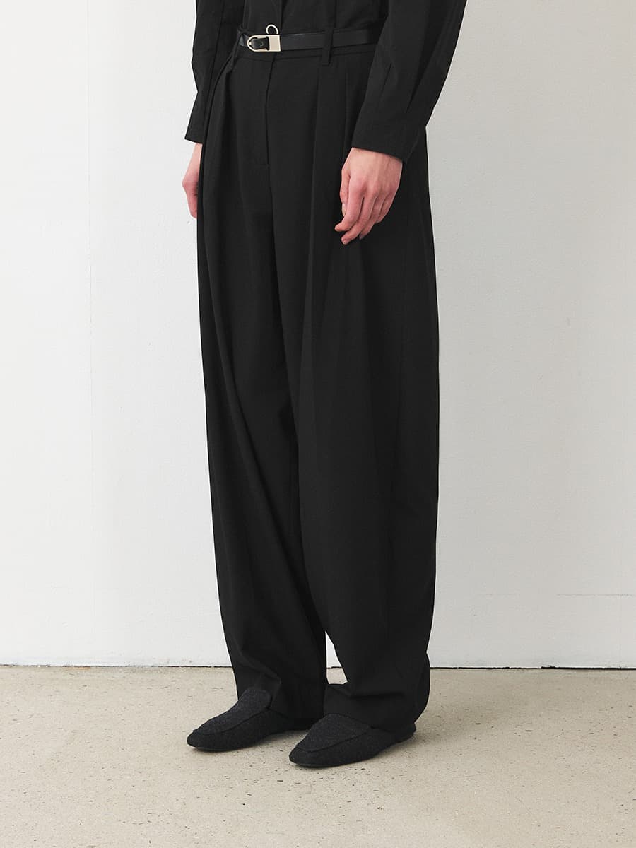 TFF HERRINGBONE BARREL TROUSER_BLACK — vue 2