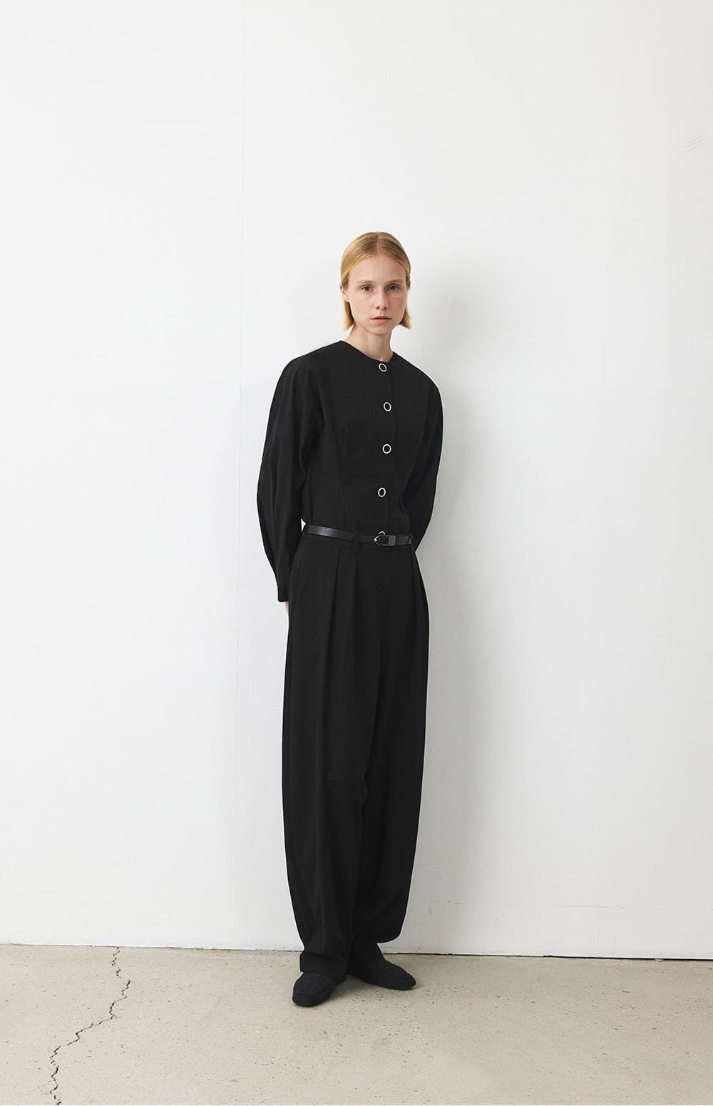 TFF HERRINGBONE BARREL TROUSER_BLACK — vue 7