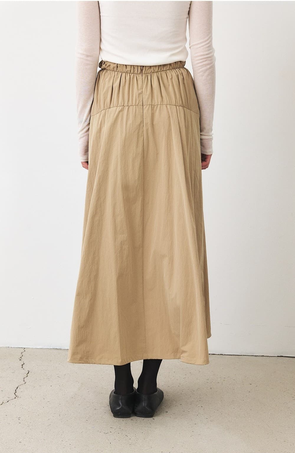 TFF SHIRRING FLARED SKIRT_BEIGE — vue 11