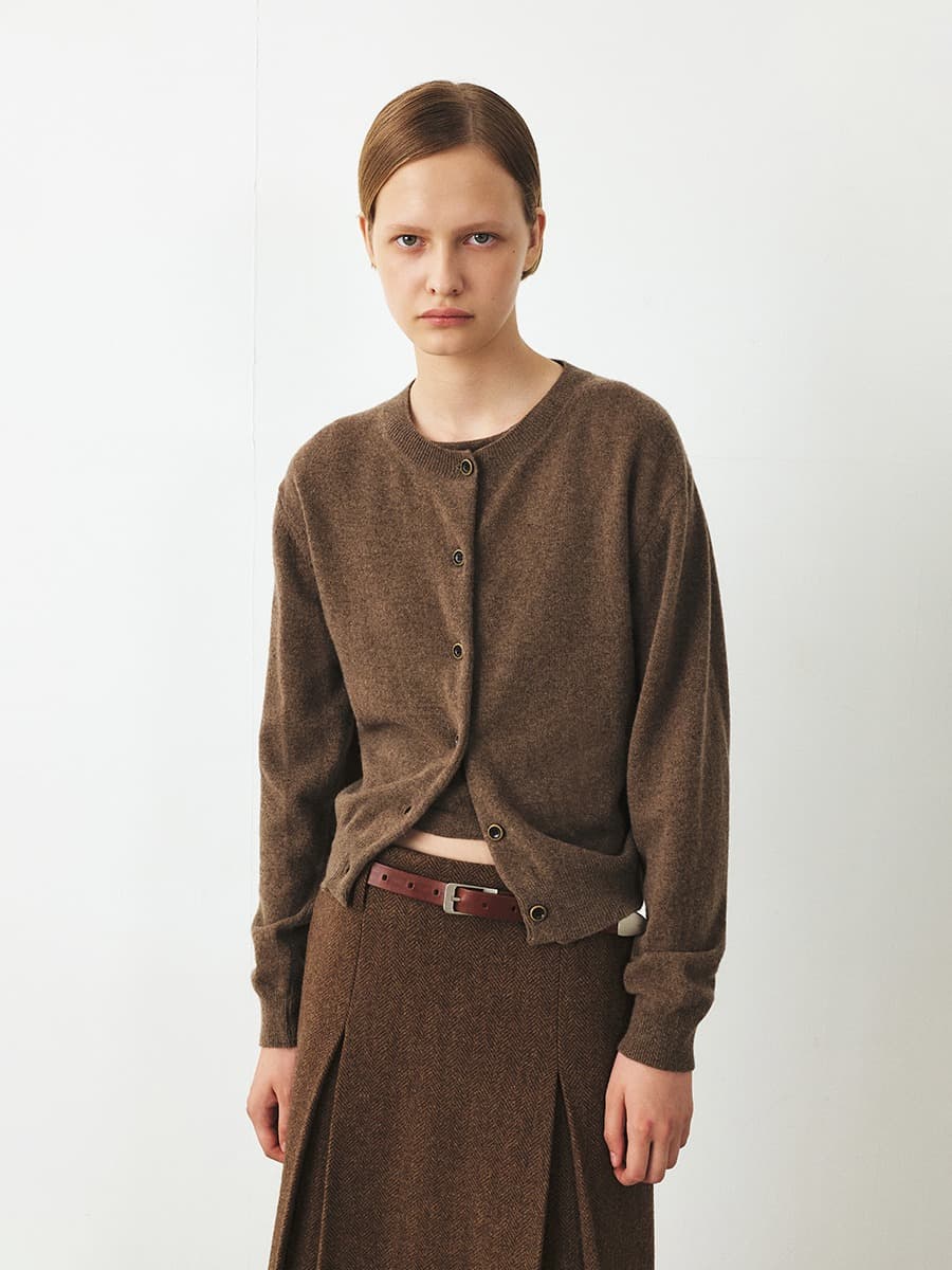 TFF CASHMERE SET-UP KNIT CARDIGAN_BROWN — vue 2