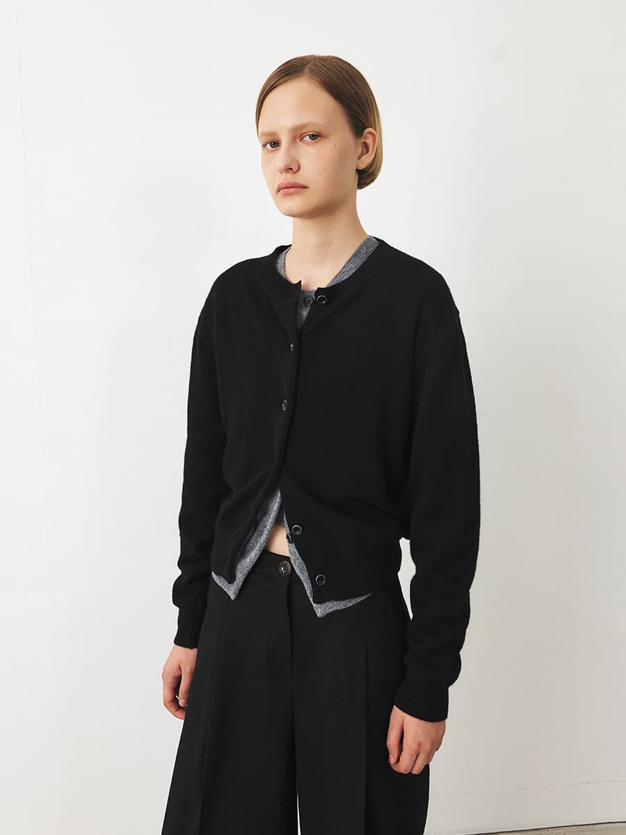 TFF CASHMERE SET-UP KNIT CARDIGAN_BLACK — vue 2