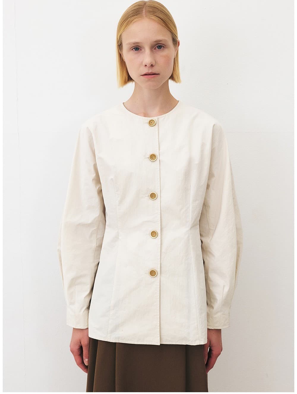 TFF ROUND NECK LINE BLOUSE_CREAM BEIGE — vue 9