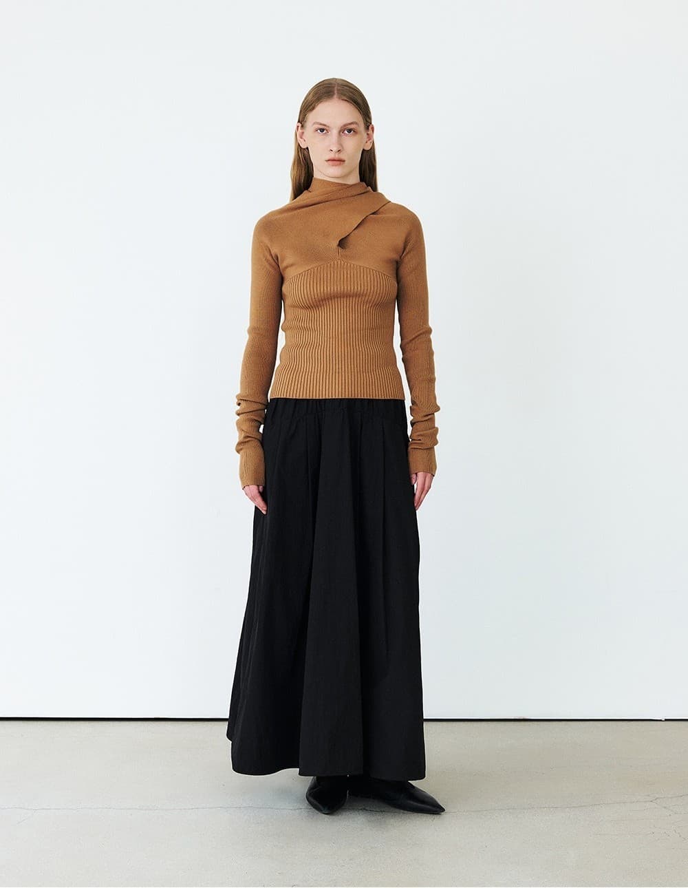 TFF DRAPED MUFFLER KNIT TOP_CAMEL — vue 6