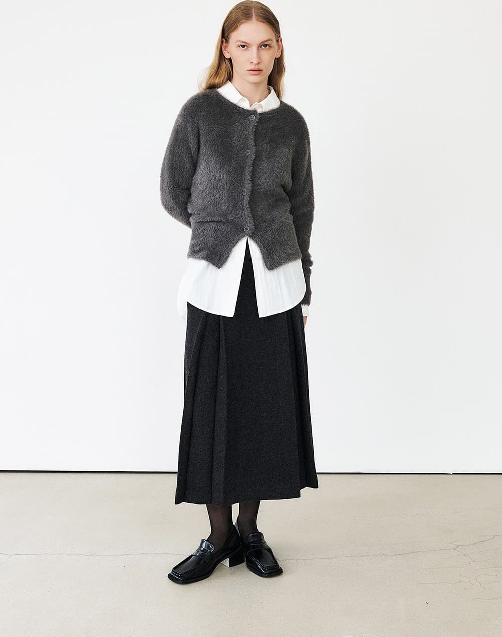 TFF FLUFFY ROUND NECK KNIT CARDIGAN_GREY — vue 7