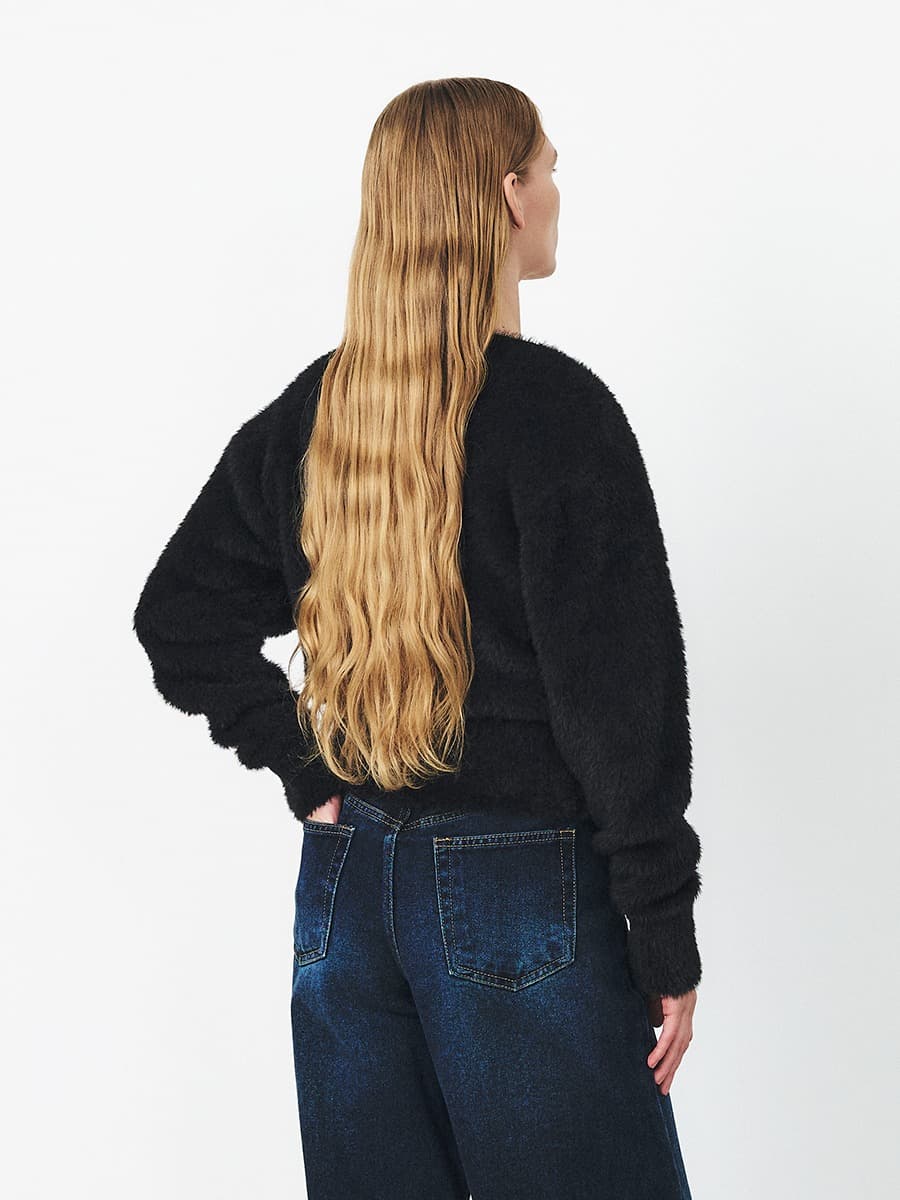 TFF FLUFFY ROUND NECK KNIT CARDIGAN_BLACK — vue 4