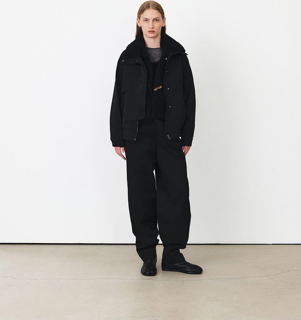 TFF DIVIDED FUR LAYER BOMBER_BLACK — vue 5