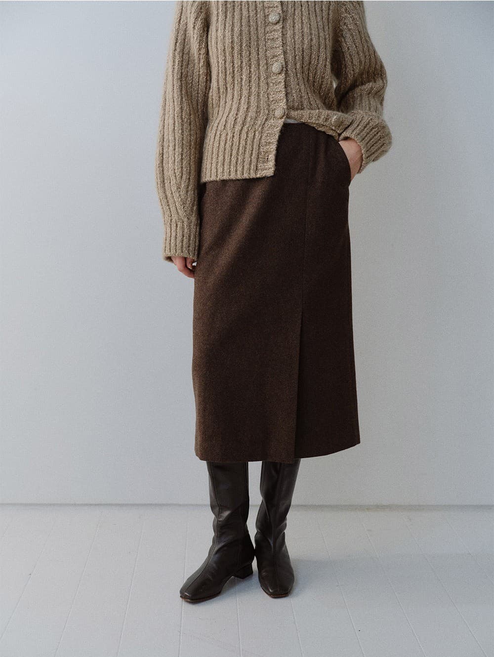 TFW FRONT SLIT SEMI H-LINE SKIRT_BROWN — vue 8