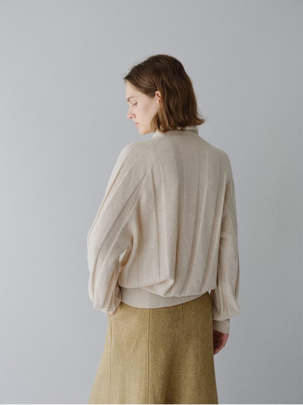 TFW CASHMERE WHOLEGARMENT TURTLENECK KNIT TOP_IVORY — vue 10
