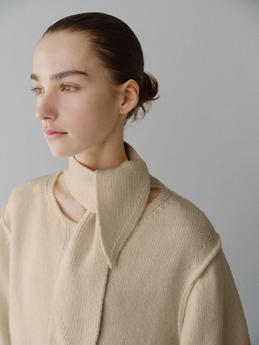 TFW CASHMERE WOOL MUFFLER KNIT CARDIGAN_OATMEAL — vue 3