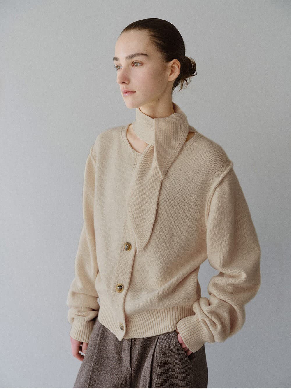 TFW CASHMERE WOOL MUFFLER KNIT CARDIGAN_OATMEAL — vue 5
