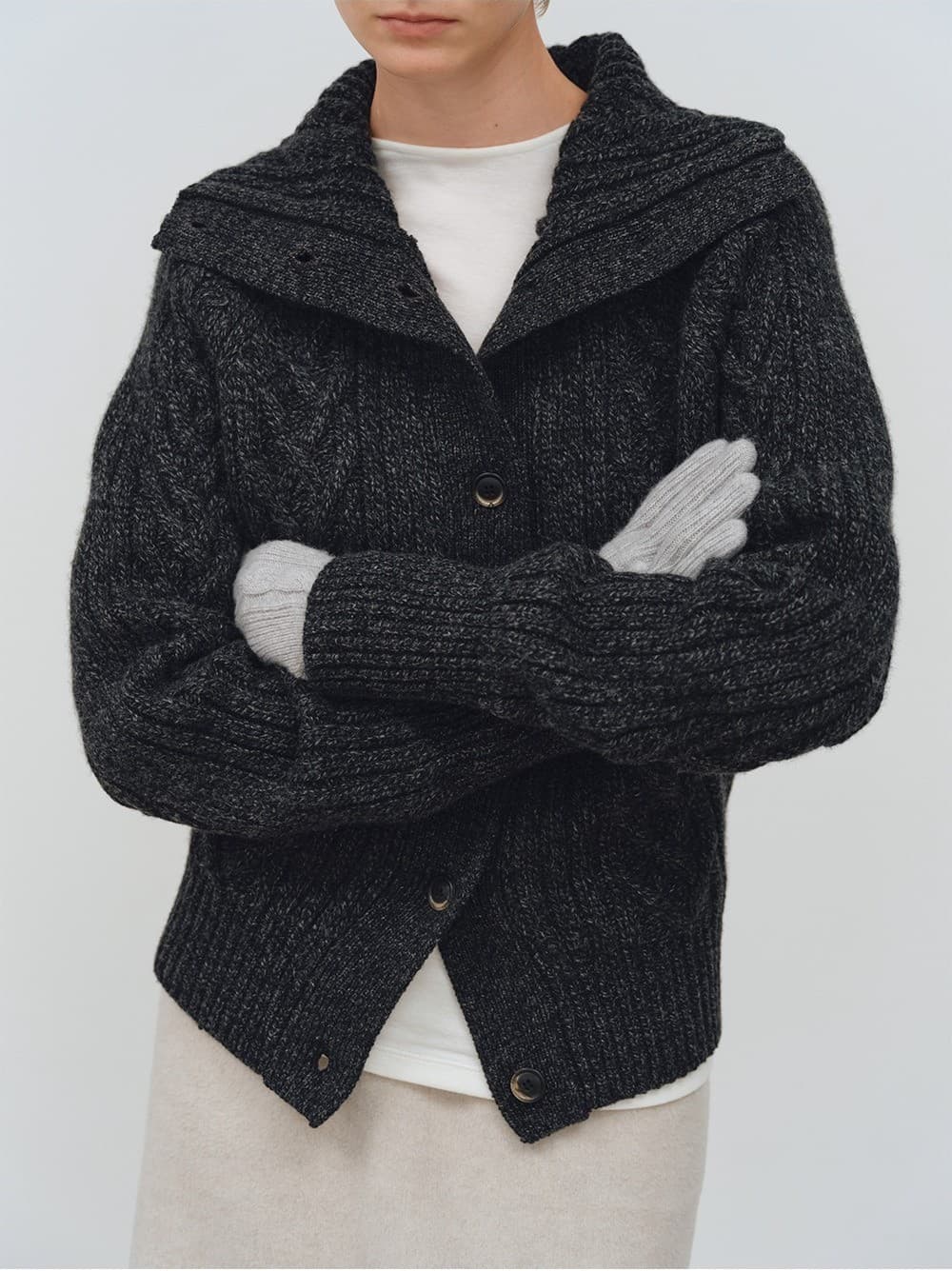 TFW WOOL TURTLENECK CABLE CARDIGAN_CHARCOAL — vue 11