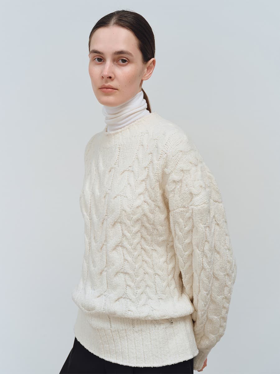 TFW WOOL BOUCLE CABLE KNIT TOP_IVORY — vue 3