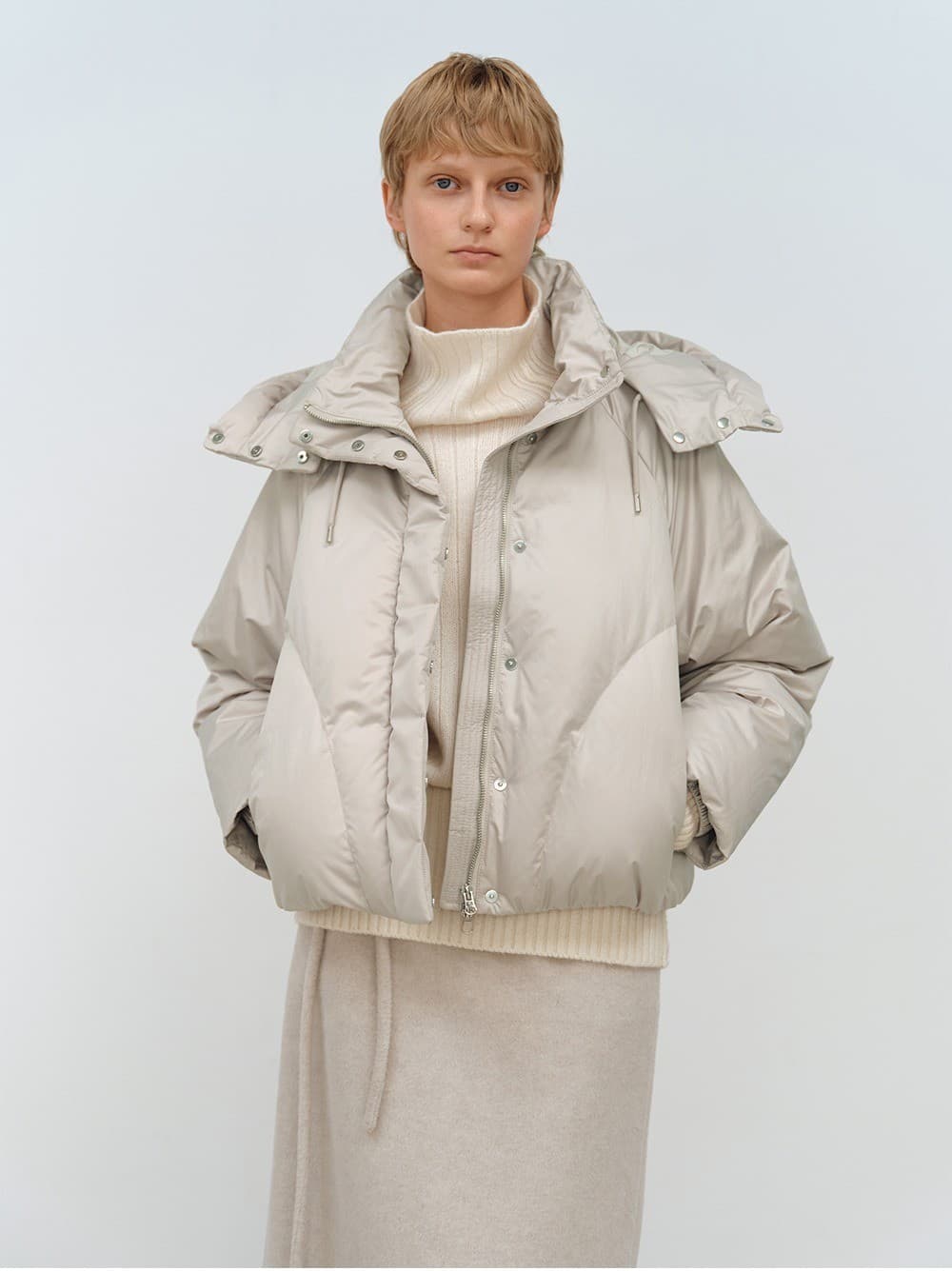TFW DETACHABLE HOOD GOOSE DOWN PUFFER_BEIGE — vue 8