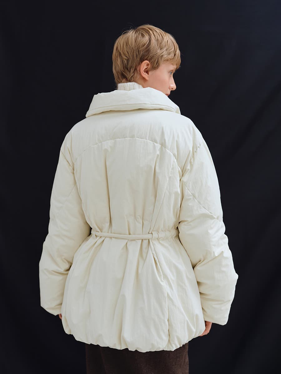 TFW HIGH NECK DIVIDED GOOSE DOWN_CREAM — vue 3