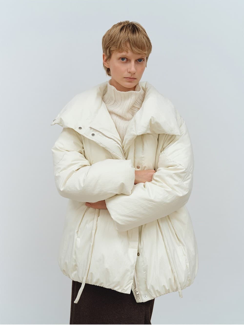 TFW HIGH NECK DIVIDED GOOSE DOWN_CREAM — vue 9