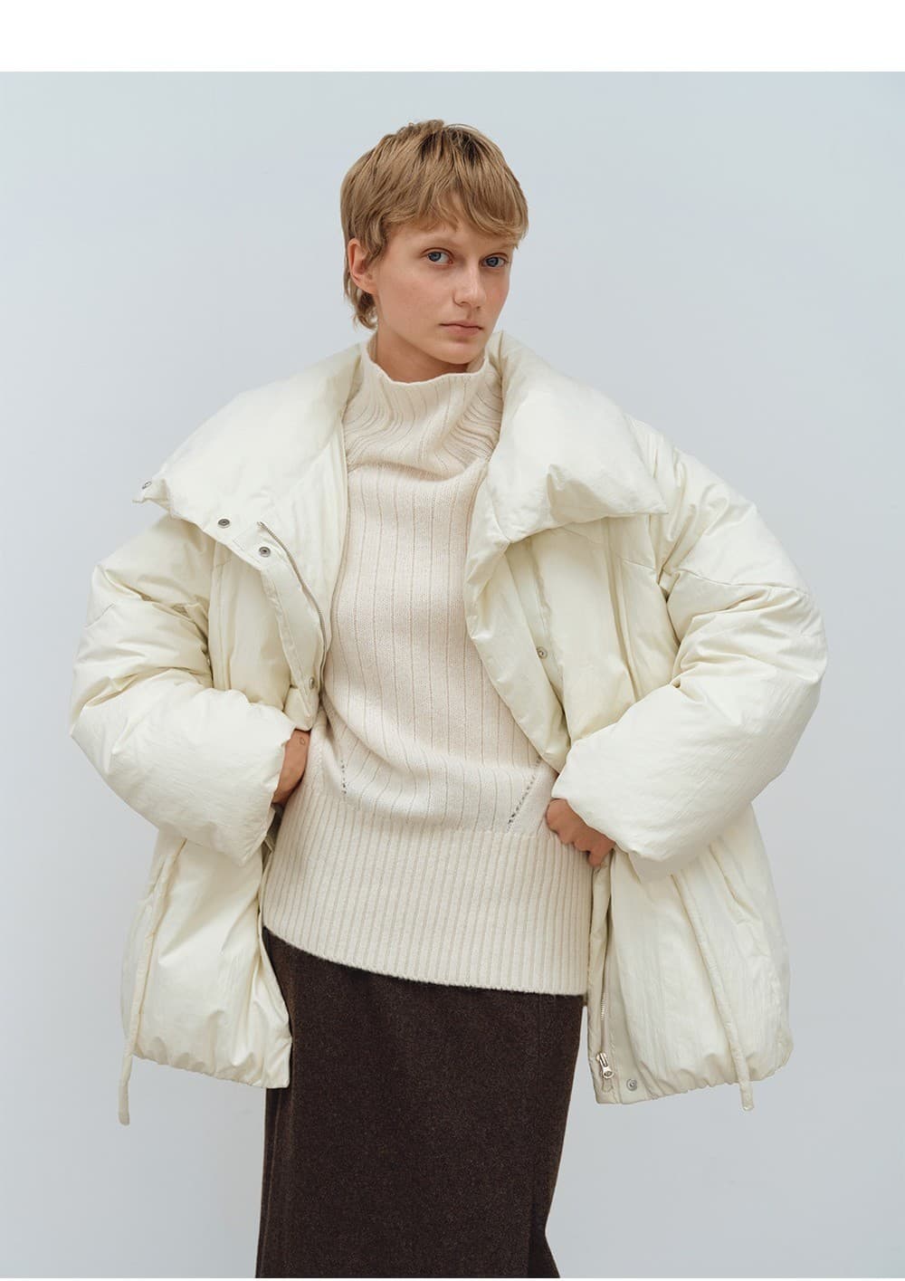 TFW HIGH NECK DIVIDED GOOSE DOWN_CREAM — vue 10