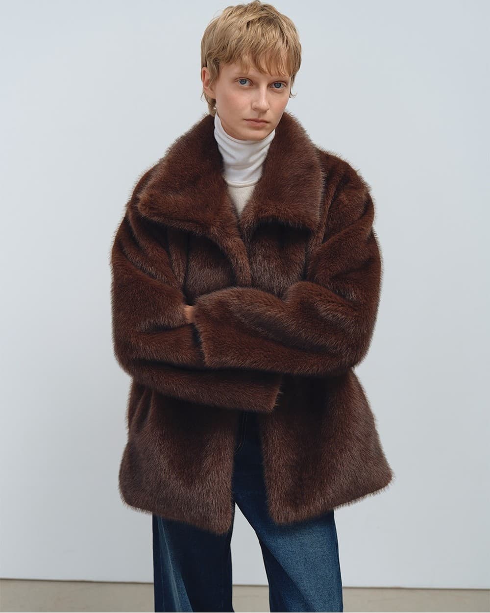 TFW HIGH NECK ECO FUR HALF JACKET_BROWN — vue 8